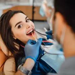 Dentysta widzi więcej: co usta mówią o Twoim zdrowiu?