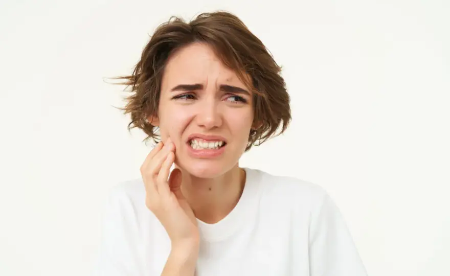 Zapalenie okostnej zęba - objawy, leczenie, kiedy pilnie do dentysty