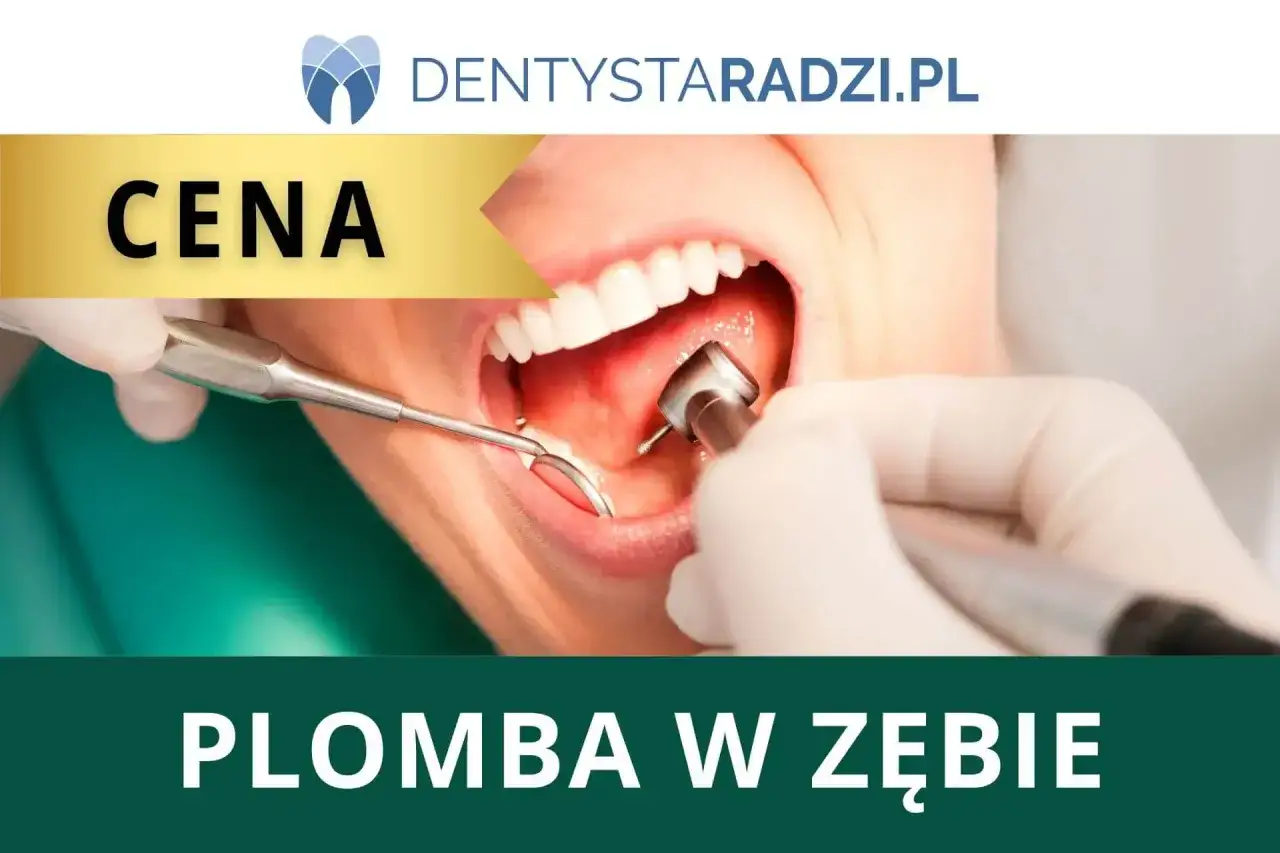 Dentysta wierci w zębie, a na ekranie widnieje napis